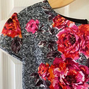 Betsey Johnson size 10 tea-length dress